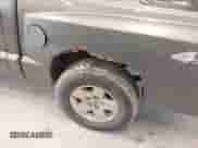 2006 Dodge Dakota SLT с VIN 1D7HW48J56S504245, выставлен на аукционе IAAI как лот 41533019 с пробегом 241 298 миль миль и . История ставок и продаж доступна на DreamBid. Изображение 12.