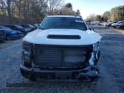 ✅ 2025 Chevrolet Silverado 2500HD • VIN: 1GC2KLE71SF149303 • Lot: 48383565. Wystawiony na Copart z przebiegiem 5 058 mil. Bezpłatny archiwum sprzedaży aukcyjnych z USA i szczegółowy raport historii pojazdu na DreamBid. Zdjęcie 5.