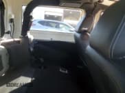 ✅ 2017 Jeep Wrangler Freedom • VIN: 1C4AJWAG6HL584933 • Lot: 90308855. Wystawiony na Copart z przebiegiem 116 790 mil. Bezpłatny archiwum sprzedaży aukcyjnych z USA i szczegółowy raport historii pojazdu na DreamBid. Zdjęcie 10.