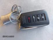 ✅ 2021 Lexus RX 350L • VIN: JTJHZKFA9M2029475 • Lot: 40944569. Wystawiony na IAAI z przebiegiem 59 112 mil. Bezpłatny archiwum sprzedaży aukcyjnych z USA i szczegółowy raport historii pojazdu na DreamBid. Zdjęcie 11.