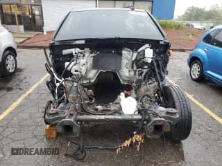 ✅ 2018 Chevrolet Suburban LT • VIN: 1GNSKHKC2JR134022 • Lot: 72323744. Wystawiony na Copart z przebiegiem Nie podano. Bezpłatny archiwum sprzedaży aukcyjnych z USA i szczegółowy raport historii pojazdu na DreamBid. Zdjęcie 5.