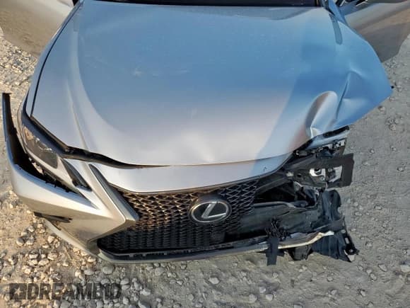 ✅ 2024 Lexus ES 350 F Sport • VIN: 58AJZ1B19RU174939 • Lot: 71806005. Wystawiony na Copart z przebiegiem 19 827 mil. Bezpłatny archiwum sprzedaży aukcyjnych z USA i szczegółowy raport historii pojazdu na DreamBid. Zdjęcie 11.