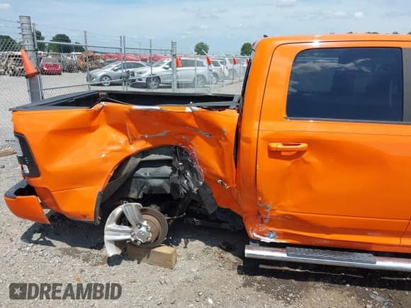 ✅ 2015 Ram 1500 Sport • VIN: 1C6RR7MT5FS691329 • Lot: 42814939. Listed on IAAI with 163,298 mi. Free auction sales archive from the USA and detailed vehicle history report at DreamBid. Image 6.