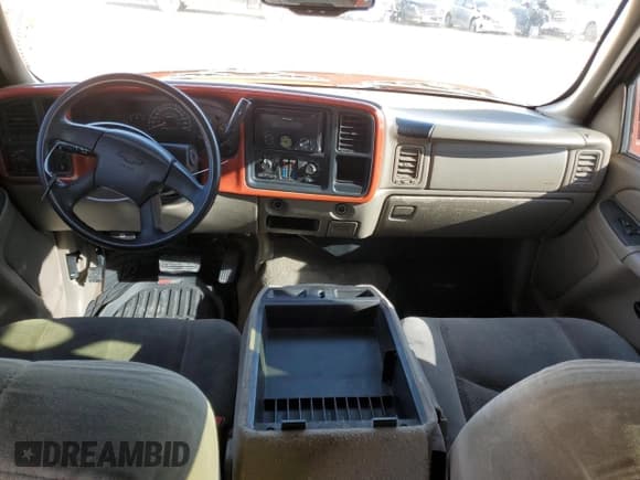 ✅ 2005 Chevrolet Silverado 1500 LS • VIN: 2GCEC13T551289798 • Лот: 79364564. Опубликован ранее на Copart с пробегом 267 031 миль. Бесплатный доступ к архиву аукционных продаж из США и подробный отчёт об истории автомобиля на DreamBid. Изображение 8.