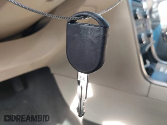 ✅ 2011 Lincoln MKZ • VIN: 3LNHL2GC8BR753361 • Лот: 43800646. Опубликован ранее на IAAI с пробегом 172 956 миль. Бесплатный доступ к архиву аукционных продаж из США и подробный отчёт об истории автомобиля на DreamBid. Изображение 11.