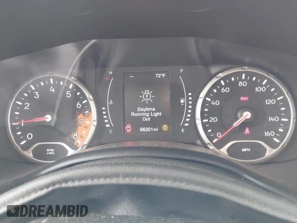 ✅ 2015 Jeep Renegade Latitude • VIN: ZACCJBBH7FPB52126 • Lot: 42505097. Listed on IAAI with 96,301 mi. Free auction sales archive from the USA and detailed vehicle history report at DreamBid. Image 7.