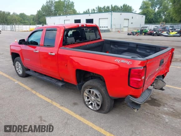 ✅ 2017 Chevrolet Silverado 1500 LT • VIN: 1GCVKREC1HZ120677 • Лот: 42999904. Опубликован ранее на IAAI с пробегом 72 548 миль. Бесплатный доступ к архиву аукционных продаж из США и подробный отчёт об истории автомобиля на DreamBid. Изображение 3.