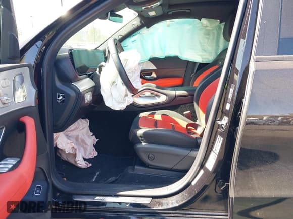 ✅ 2024 Mercedes-Benz GLE 53 AMG • VIN: 4JGFB6BBXRB180302 • Лот: 42301200. Опубликован ранее на IAAI с пробегом 15 025 миль. Бесплатный доступ к архиву аукционных продаж из США и подробный отчёт об истории автомобиля на DreamBid. Изображение 5.