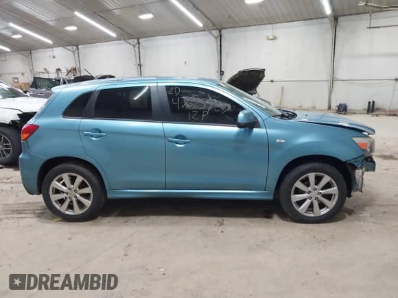 ✅ 2012 Mitsubishi Outlander SE • VIN: JA4AR4AU5CZ009905 • Lot: 43625927. Wystawiony na IAAI z przebiegiem 122 310 mil. Bezpłatny archiwum sprzedaży aukcyjnych z USA i szczegółowy raport historii pojazdu na DreamBid. Zdjęcie 13.