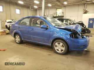 2010 Chevrolet Aveo 1LT z VIN KL1TD5DE9AB051398, wystawiony jako Copart lot #85873554 z przebiegiem 106 426 mil mil oraz Szkoda całkowita • Salvage title. Historia ofert i sprzedaży dostępna na DreamBid. Obrazek 4.