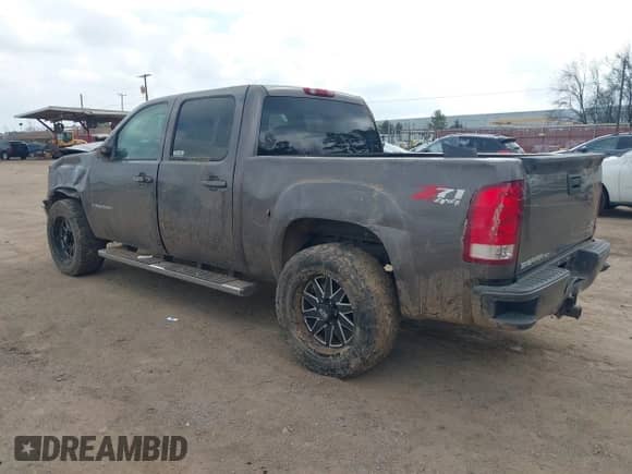 ✅ 2008 GMC Sierra 1500 SLT • VIN: 2GTEK13J081270775 • Lot: 41523737. Listed on IAAI with 199,858 mi. Free auction sales archive from the USA and detailed vehicle history report at DreamBid. Image 3.