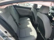 ✅ 2020 Hyundai Elantra SE • VIN: 5NPD74LF9LH608272 • Лот: 70385225. Опубликован ранее на Copart с пробегом 83 555 миль. Бесплатный доступ к архиву аукционных продаж из США и подробный отчёт об истории автомобиля на DreamBid. Изображение 10.