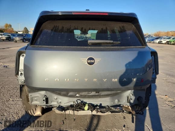 ✅ 2025 MINI Countryman S • VIN: WMZ23GA03S7P31538 • Лот: 90831885. Опубликован ранее на Copart с пробегом 28 149 миль. Бесплатный доступ к архиву аукционных продаж из США и подробный отчёт об истории автомобиля на DreamBid. Изображение 6.