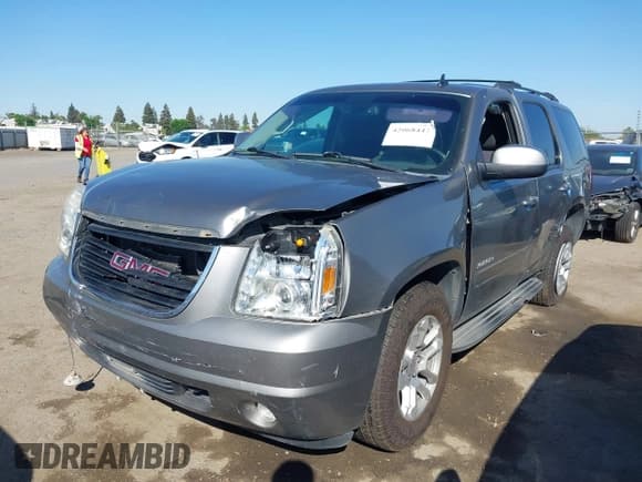 ✅ 2012 GMC Yukon SLE • VIN: 1GKS1AE02CR228574 • Lot: 42068447. Listed on IAAI with 169,918 mi. Free auction sales archive from the USA and detailed vehicle history report at DreamBid. Image 20.