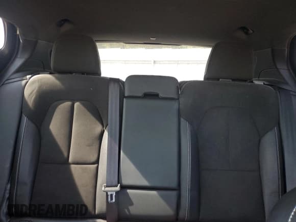 ✅ 2019 Volvo XC40 R-Design • VIN: YV4AC2HM5K2045504 • Lot: 69153604. Listed on Copart with 70,413 mi. Free auction sales archive from the USA and detailed vehicle history report at DreamBid. Image 10.