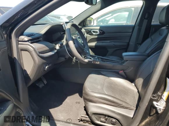 ✅ 2023 Jeep Compass Limited • VIN: 3C4NJDCN7PT500686 • Lot: 53968825. Listed on Copart with 23,676 mi. Free auction sales archive from the USA and detailed vehicle history report at DreamBid. Image 7.