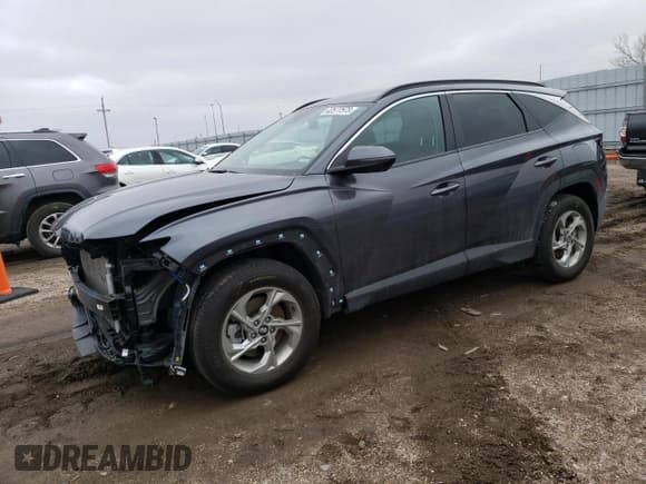 ✅ 2022 Hyundai Tucson Preferred • VIN: KM8JBCAE6NU033056 • Lot: 42577573. Wystawiony na Copart z przebiegiem 13 479 mil. Bezpłatny archiwum sprzedaży aukcyjnych z USA i szczegółowy raport historii pojazdu na DreamBid. Zdjęcie 1.