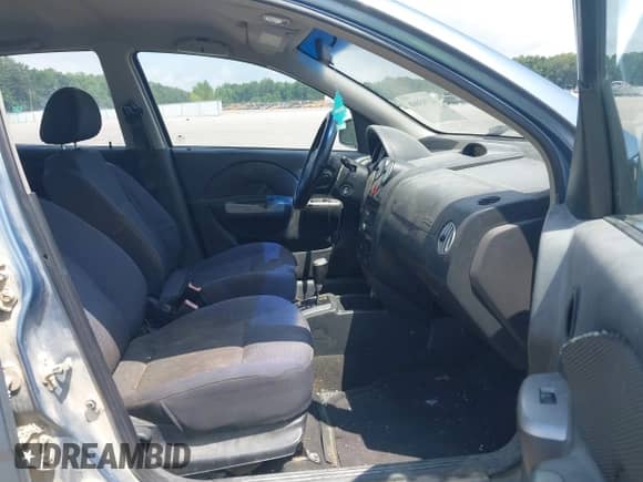 2006 Chevrolet Aveo LT with VIN KL1TG56686B665623, listed as a IAAI auction lot 42743668 with 163,963 mi miles and . Bid and sale history available at DreamBid. Image 5.