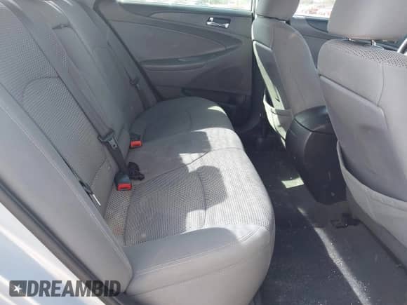 2013 Hyundai Sonata GLS с VIN 5NPEB4AC5DH512314, выставлен на аукционе IAAI как лот 43578439 с пробегом 217 091 миль миль и . История ставок и продаж доступна на DreamBid. Изображение 8.