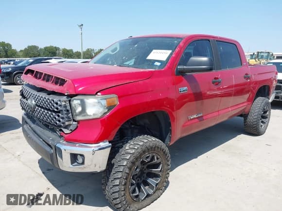 ✅ 2018 Toyota Tundra SR5 • VIN: 5TFDY5F14JX755958 • Lot: 43121155. Wystawiony na IAAI z przebiegiem 93 875 mil. Bezpłatny archiwum sprzedaży aukcyjnych z USA i szczegółowy raport historii pojazdu na DreamBid. Zdjęcie 2.