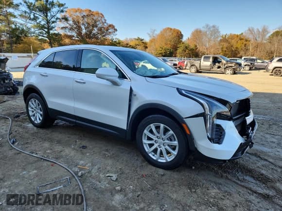 ✅ 2023 Cadillac XT4 FWD Luxury • VIN: 1GYAZAR45PF217647 • Lot: 92793905. Listed on Copart with 20,356 mi. Free auction sales archive from the USA and detailed vehicle history report at DreamBid. Image 4.