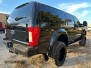 ✅ 2004 Ford Excursion Eddie Bauer • VIN: 1FMSU45P14EA06923 • Лот: 68499975. Опубликован ранее на Copart с пробегом 186 217 миль. Бесплатный доступ к архиву аукционных продаж из США и подробный отчёт об истории автомобиля на DreamBid. Изображение 3.