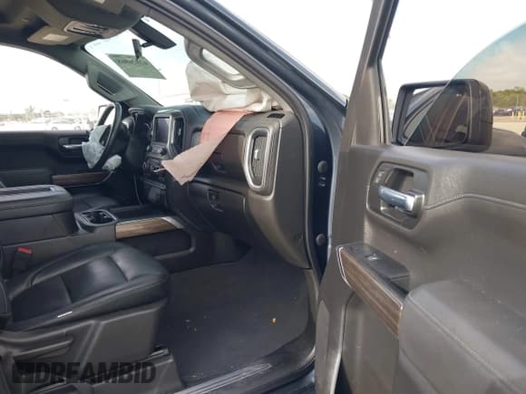 ✅ 2022 Chevrolet Silverado 1500 RST • VIN: 1GCUYEED5NZ162910 • Лот: 42826868. Опубликован ранее на IAAI с пробегом 93 647 миль. Бесплатный доступ к архиву аукционных продаж из США и подробный отчёт об истории автомобиля на DreamBid. Изображение 5.