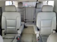 ✅ 2018 Chevrolet Suburban Premier • VIN: 1GNSCJKC1JR141404 • Lot: 54263705. Wystawiony na Copart z przebiegiem 200 571 mil. Bezpłatny archiwum sprzedaży aukcyjnych z USA i szczegółowy raport historii pojazdu na DreamBid. Zdjęcie 10.