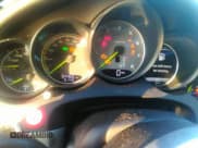 ✅ 2016 Porsche Cayenne S E-Hybrid • VIN: WP1AE2A29GLA17341 • Лот: 41351262. Опубликован ранее на IAAI с пробегом 54 483 миль. Бесплатный доступ к архиву аукционных продаж из США и подробный отчёт об истории автомобиля на DreamBid. Изображение 7.