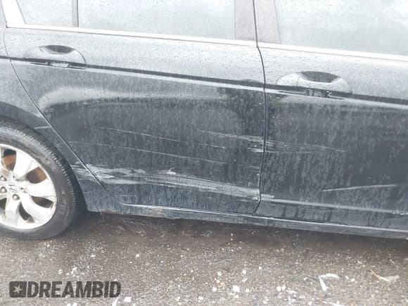 ✅ 2010 Honda Accord EX • VIN: 1HGCP2F74AA031239 • Lot: 43442792. Listed on IAAI with 233,168 mi. Free auction sales archive from the USA and detailed vehicle history report at DreamBid. Image 12.