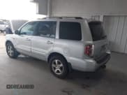 ✅ 2007 Honda Pilot EX-L • VIN: 5FNYF18507B001491 • Lot: 43131960. Wystawiony na IAAI z przebiegiem 201 679 mil. Bezpłatny archiwum sprzedaży aukcyjnych z USA i szczegółowy raport historii pojazdu na DreamBid. Zdjęcie 3.