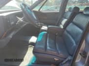 ✅ 1996 Buick Park Avenue • VIN: 1G4CW52K2TH646665 • Lot: 81088465. Wystawiony na Copart z przebiegiem 138 355 mil. Bezpłatny archiwum sprzedaży aukcyjnych z USA i szczegółowy raport historii pojazdu na DreamBid. Zdjęcie 7.