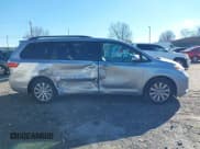 ✅ 2017 Toyota Sienna XLE • VIN: 5TDDZ3DC7HS187839 • Lot: 43773109. Listed on IAAI with 47,247 mi. Free auction sales archive from the USA and detailed vehicle history report at DreamBid. Image 13.