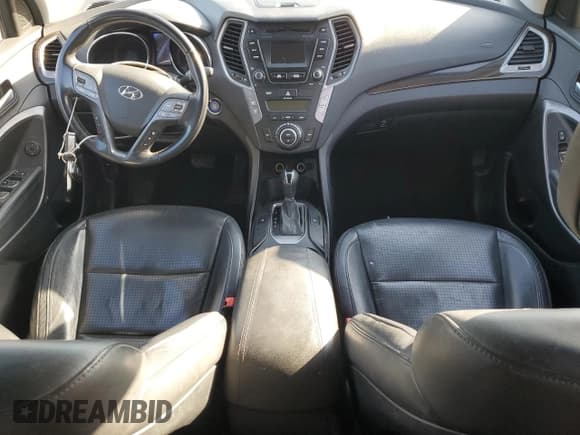 ✅ 2013 Hyundai Santa Fe Sport • VIN: 5XYZU3LA8DG014486 • Lot: 93076085. Listed on Copart with 147,456 mi. Free auction sales archive from the USA and detailed vehicle history report at DreamBid. Image 8.