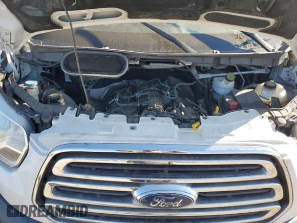 ✅ 2017 Ford Transit Passenger XL • VIN: 1FBZX2YG8HKA25748 • Лот: 82843534. Опубликован ранее на Copart с пробегом 115 282 миль. Бесплатный доступ к архиву аукционных продаж из США и подробный отчёт об истории автомобиля на DreamBid. Изображение 12.