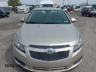 2014 Chevrolet Cruze 1LT с VIN 1G1PC5SB2E7317013, выставлен на аукционе IAAI как лот 43334110 с пробегом Не указан миль и . История ставок и продаж доступна на DreamBid. Изображение 6.