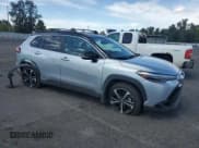 ✅ 2023 Toyota Corolla Cross Hybrid S • VIN: 7MUFBABG8PV001737 • Lot: 68686625. Listed on Copart with 32,562 mi. Free auction sales archive from the USA and detailed vehicle history report at DreamBid. Image 4.