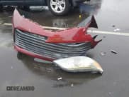 ✅ 2019 Toyota Sienna Limited • VIN: 5TDYZ3DC3KS999695 • Lot: 43572648. Wystawiony na IAAI z przebiegiem 247 498 mil. Bezpłatny archiwum sprzedaży aukcyjnych z USA i szczegółowy raport historii pojazdu na DreamBid. Zdjęcie 12.