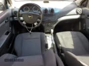 ✅ 2010 Chevrolet Aveo 1LT • VIN: KL1TD5DE1AB127986 • Lot: 47386575. Wystawiony na Copart z przebiegiem 185 191 mil. Bezpłatny archiwum sprzedaży aukcyjnych z USA i szczegółowy raport historii pojazdu na DreamBid. Zdjęcie 8.