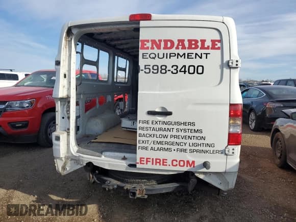 ✅ 2018 Nissan NV SV • VIN: 1N6AF0KY8JN805784 • Lot: 42142805. Wystawiony na Copart z przebiegiem 115 962 mil. Bezpłatny archiwum sprzedaży aukcyjnych z USA i szczegółowy raport historii pojazdu na DreamBid. Zdjęcie 6.