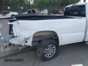 ✅ 2005 Chevrolet Silverado 2500HD Work Truck • VIN: 1GCHC24U95E146040 • Лот: 41890471. Опубликован ранее на IAAI с пробегом 190 128 миль. Бесплатный доступ к архиву аукционных продаж из США и подробный отчёт об истории автомобиля на DreamBid. Изображение 19.