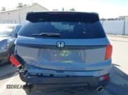 ✅ 2022 Honda Passport EX-L • VIN: 5FNYF7H52NB002772 • Lot: 42322827. Listed on IAAI with 55,798 mi. Free auction sales archive from the USA and detailed vehicle history report at DreamBid. Image 17.