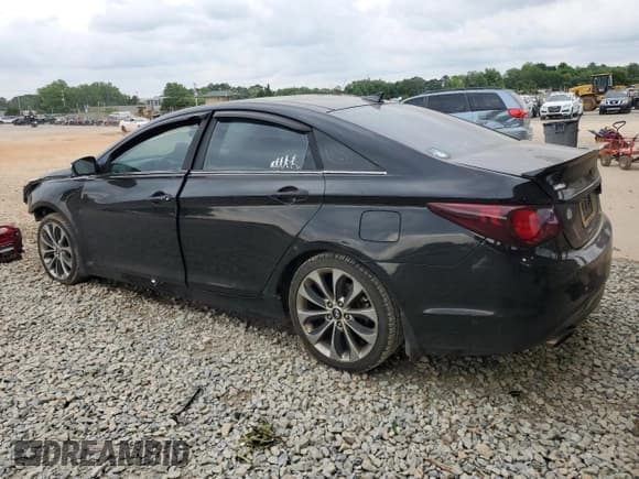 ✅ 2012 Hyundai Sonata SE • VIN: 5NPEC4AB6CH381171 • Лот: 57786145. Опубликован ранее на Copart с пробегом 265 770 миль. Бесплатный доступ к архиву аукционных продаж из США и подробный отчёт об истории автомобиля на DreamBid. Изображение 2.