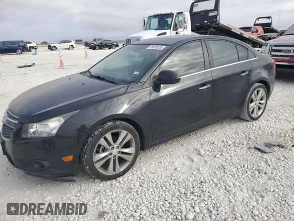 2012 Chevrolet Cruze LTZ z VIN 1G1PH5SC6C7170945, wystawiony jako Copart lot #89626035 z przebiegiem 172 658 mil mil oraz Szkoda całkowita • Salvage title. Historia ofert i sprzedaży dostępna na DreamBid. Obrazek 1.