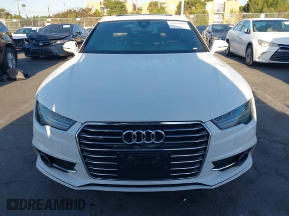 ✅ 2016 Audi A7 Prestige • VIN: WAU2GAFC2GN056981 • Lot: 43134143. Wystawiony na IAAI z przebiegiem 108 358 mil. Bezpłatny archiwum sprzedaży aukcyjnych z USA i szczegółowy raport historii pojazdu na DreamBid. Zdjęcie 12.