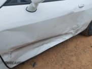 ✅ 2016 Dodge Challenger SXT • VIN: 2C3CDZAG4GH240163 • Lot: 43392879. Wystawiony na IAAI z przebiegiem 137 975 mil. Bezpłatny archiwum sprzedaży aukcyjnych z USA i szczegółowy raport historii pojazdu na DreamBid. Zdjęcie 17.