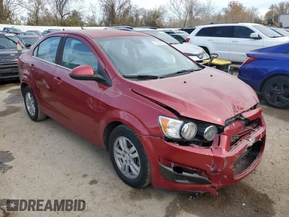2012 Chevrolet Sonic LT z VIN 1G1JC5SB9C4171004, wystawiony jako Copart lot #73356883 z przebiegiem 155 863 mil mil oraz Szkoda całkowita • Salvage title. Historia ofert i sprzedaży dostępna na DreamBid. Obrazek 4.