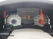 ✅ 2011 Ford Expedition Max XLT • VIN: 1FMJK1J57BEF15576 • Lot: 90606795. Wystawiony na Copart z przebiegiem 250 842 mil. Bezpłatny archiwum sprzedaży aukcyjnych z USA i szczegółowy raport historii pojazdu na DreamBid. Zdjęcie 9.