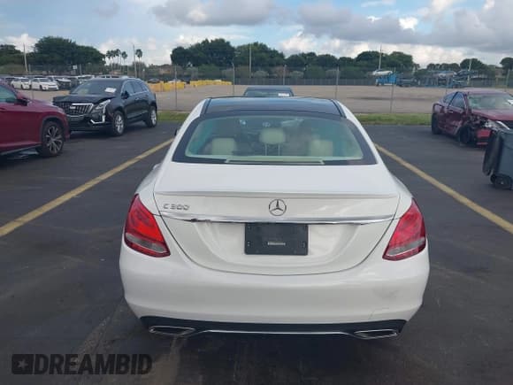 ✅ 2016 Mercedes-Benz C 300 • VIN: 55SWF4JB9GU159898 • Lot: 43805019. Listed on IAAI with 56,574 mi. Free auction sales archive from the USA and detailed vehicle history report at DreamBid. Image 15.