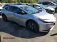 2023 Toyota Prius XSE Premium с VIN JTDACACU3P3007131, выставлен на аукционе Copart как лот 80720165 с пробегом Не указан миль и Списание • Salvage title. История ставок и продаж доступна на DreamBid. Изображение 4.
